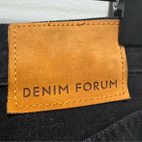 Aritzia Denim Forum The Bonet High Rise Loose Jean Button Fly Distressed Size 27 - Picture 12 of 15